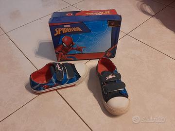 scarpa 28 spiderman Bata