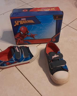 scarpa 28 spiderman Bata