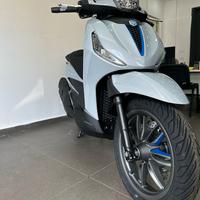 Piaggio Beverly 400 s