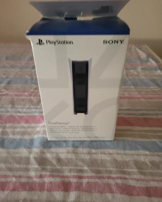 caricato playstation dualsense 