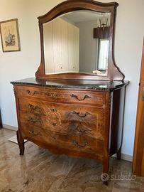 Cassettone Liberty in Piuma di Noce, MarmoSpecchio