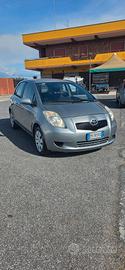 TOYOTA YARIS 1000 PERFETTA NEOPATENTATI 