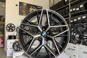 Cerchi NUOVI Bmw raggio 19 cod.09342