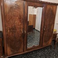 Camera da letto matrimoniale antica