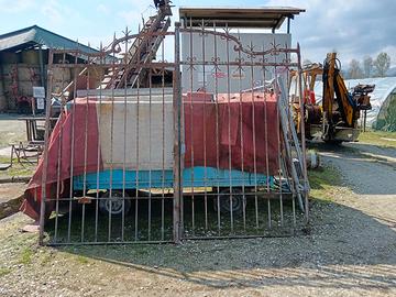 portone in ferro pieno 