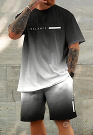 completo pantalone e maglietta