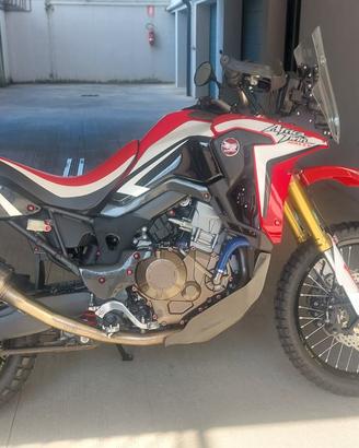 Honda Africa Twin Rally anno 2018 perfetta