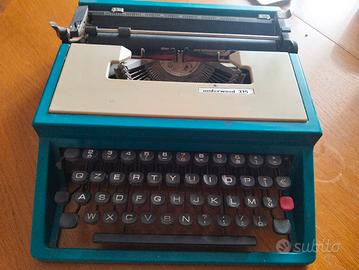 macchina da scrivere  under wood 315 bicolore 