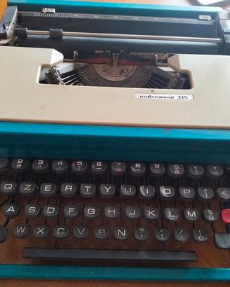 macchina da scrivere  under wood 315 bicolore 