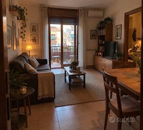 Bilocale con balcone e cantina a Seregno