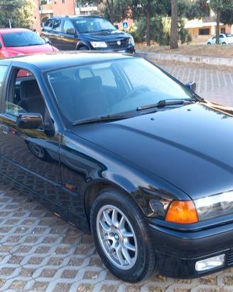 bmw 320 e36 berlina 1994  