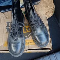 Dr. Martens 41