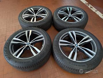 Set 4 gomme complete estive BMW  X5 X6 X7 21” 754