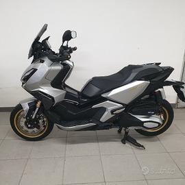 Honda ADV 350 scooter