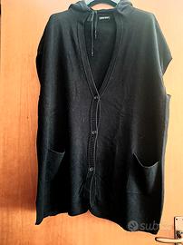 Gilet lungo con cappuccio Fiorella Rubino - nero 
