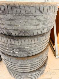 Treno gomme 235/60/18