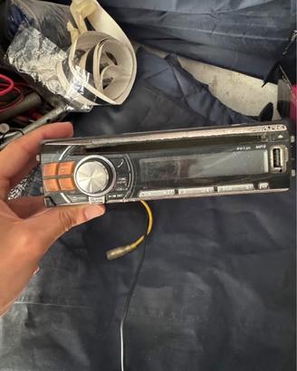 Stereo auto Alpine CDE-111RM