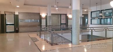 Ufficio di 3 vani di alta rappresentanza a Casoria