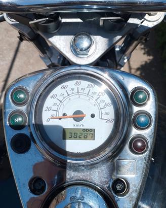 Honda Shadow VT 125 