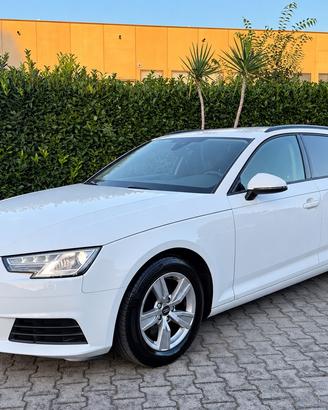Audi A4 2.0 TDI 150 CV CAMBIO NUOVO !