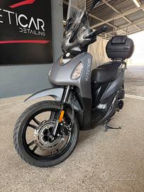 Sym Symphony 150.