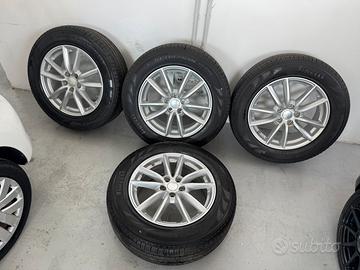 Cerchi gomme nuove range rover
