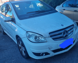 Mercedes-Benz Classe B 180 NGT BlueEFFICIENCY