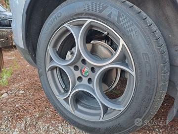 Cerchi 19 Alfa Stelvio Gomme 235/55 19 - 101Y
