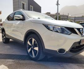 Nissan Qashqai 1.5 dCi N-Connecta