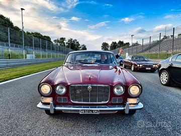 Jaguar XJ6 4.2 del 1969 – Targa Oro ASI