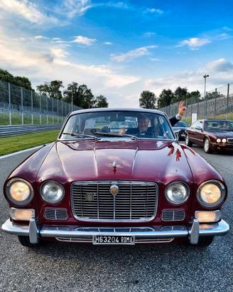 Jaguar XJ6 4.2 del 1969 – Targa Oro ASI