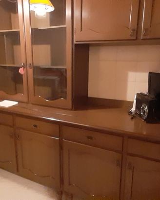 CUCINA IN LEGNO NOCE SCURO 