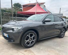 Alfa Romeo Stelvio 2.2 TD Q4 190 cv Sprint