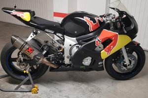 YAMAHA R6 EX TEAM BELGARDA solo pista anno 2001