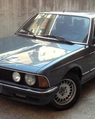 BMW 745 i turbo KM ORIGINALI