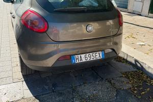 Auto fiat bravo