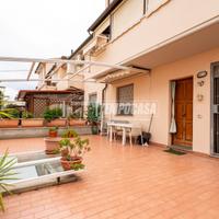 Appartamento ampio giardino e ingresso indipendent