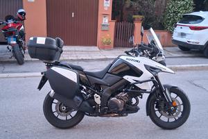 Suzuki V-Strom 1050 come nuova
