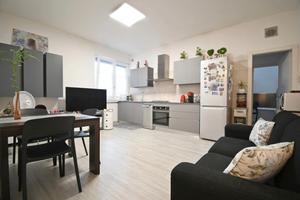 Bilocale ristrutturato. Arredato