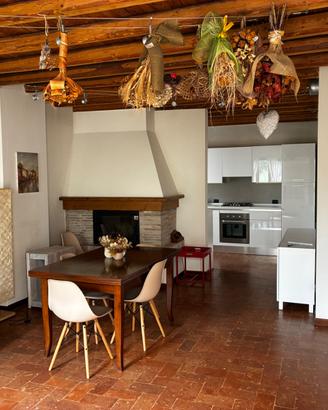 Casa spaziosa a castagnole di paese