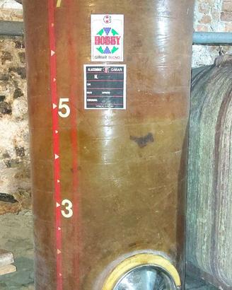 Botte per vino in vetroresina