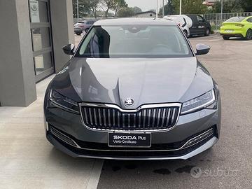 SKODA Superb 2.0 TDI EVO 200 CV SCR DSG 4x4 Laurin