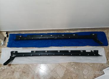 Minigonne laterali sotto porta originale Ford Kuga