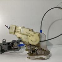 SERRATURA POSTERIORE SINISTRA TOYOTA Yaris Serie 6