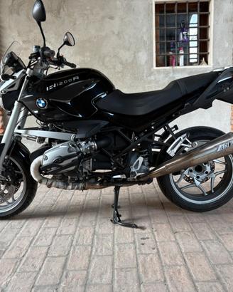 BMW R1200R