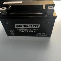 Batteria scooter ytx7a-bs Nuova