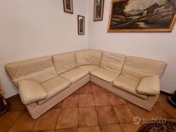 Divano e 2 mobili salotto