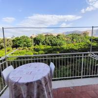 Appartamento arredato con vista vicino centro