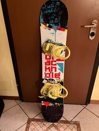 Snowboard- kit tavola attacchi scarponi