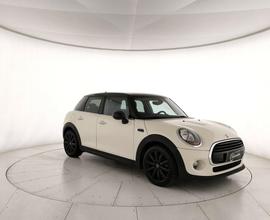 Mini Cooper D 1.5 D Cooper D Business Auto